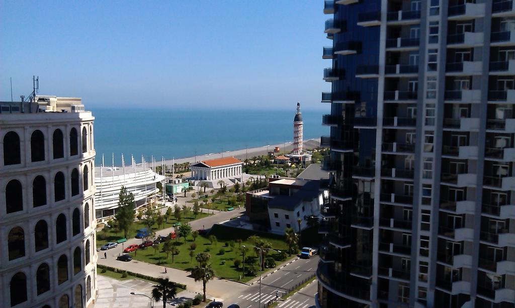 Orbi Sea Towers Batumi On Khimshiashvili 15 Room photo